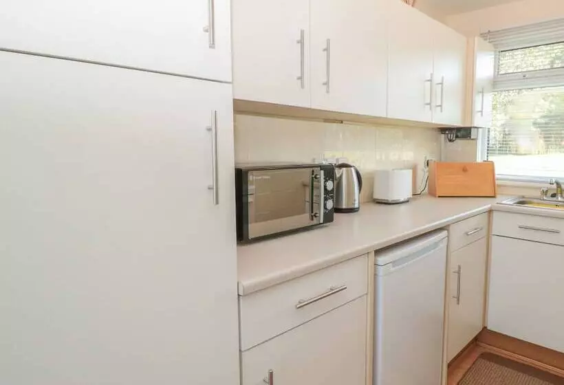 304 Norton Park