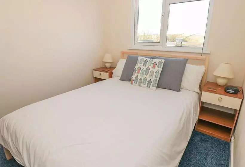 304 Norton Park