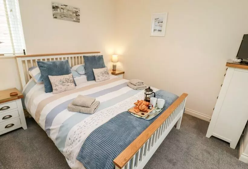 Bay Cottage