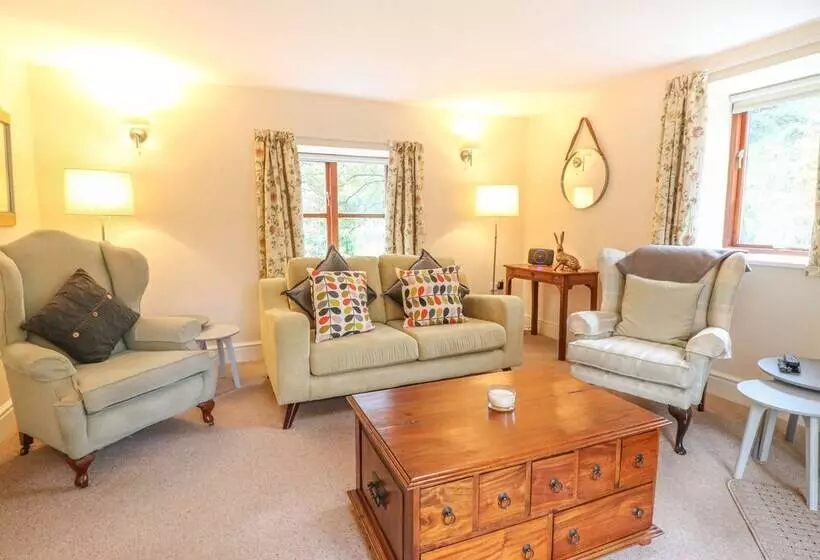 Brookside Cottage
