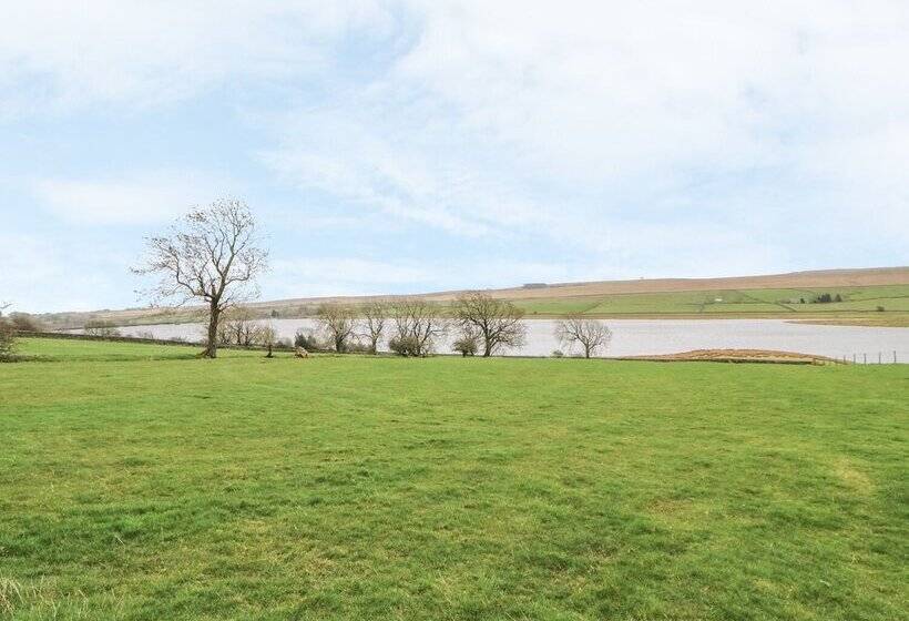 Goldsborough Cottage