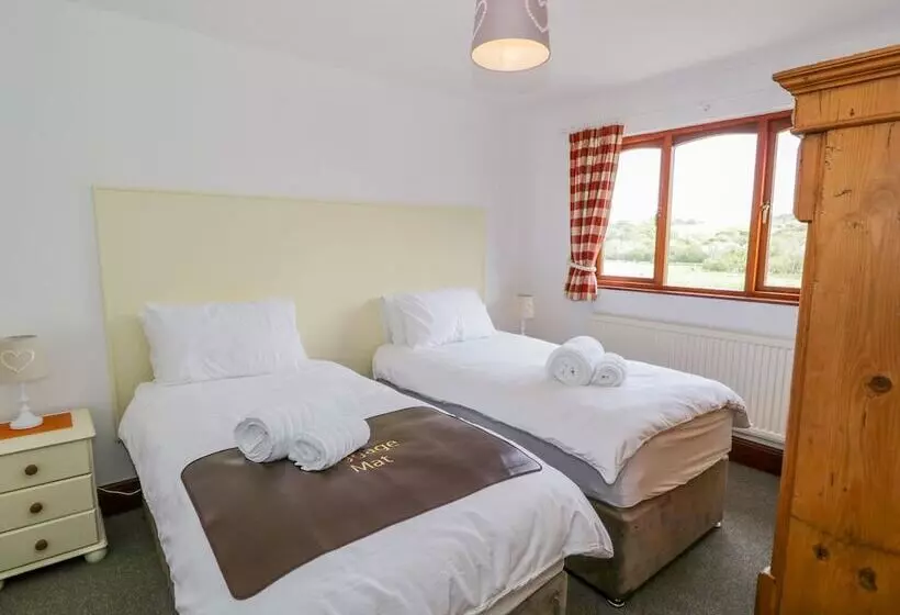Green Hills Lodge