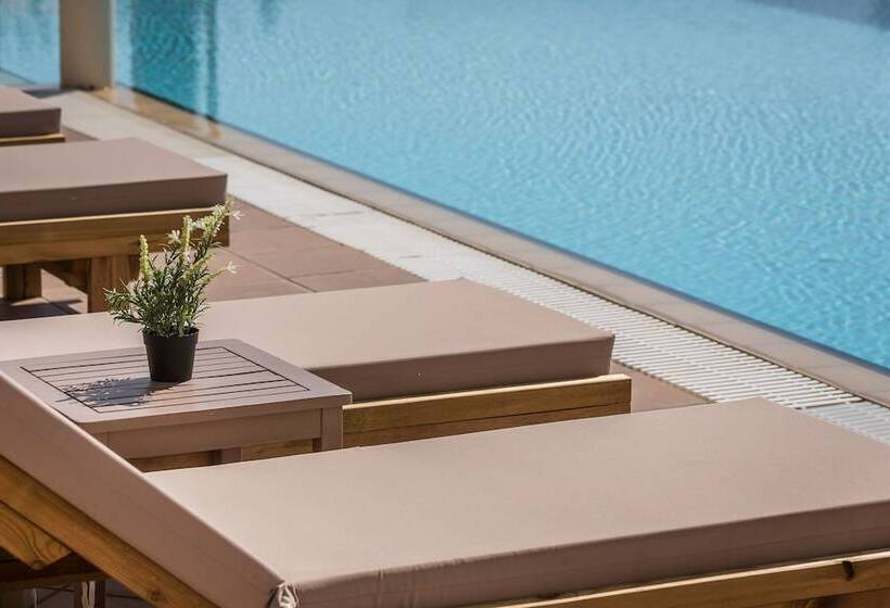 هتل Dianas Studios