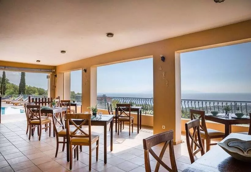 هتل Dianas Studios