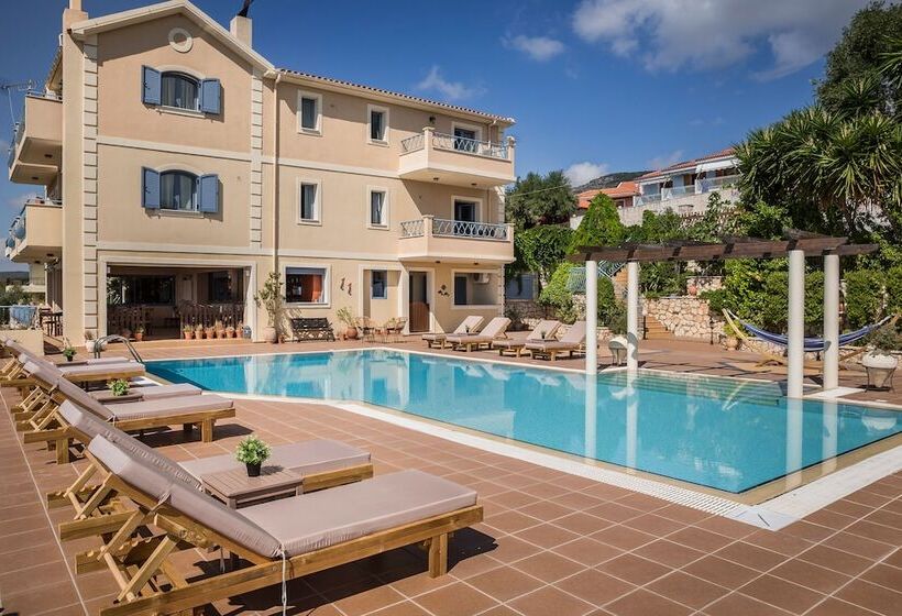 هتل Dianas Studios