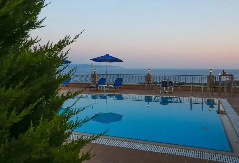 هتل Dianas Studios