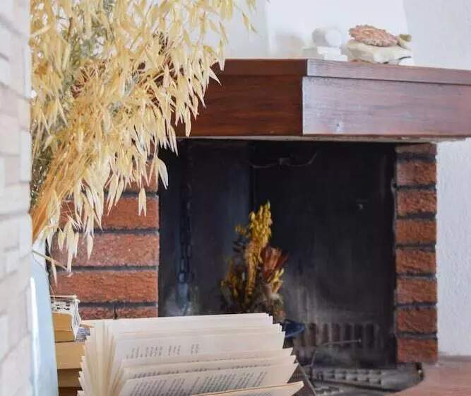 هتل Dianas Studios