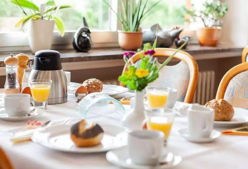 Hotelli Eifeladventures