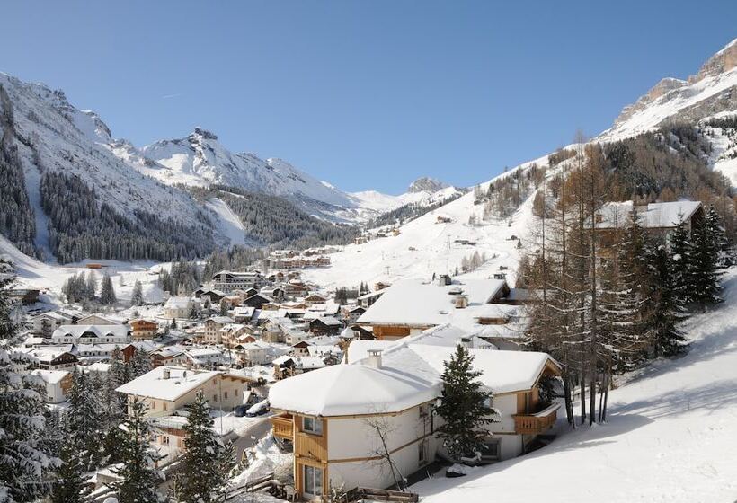 Dolomites Base Camp Hotel Olympia