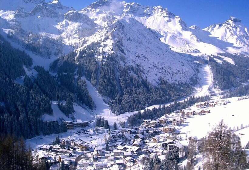 Dolomites Base Camp Hotel Olympia