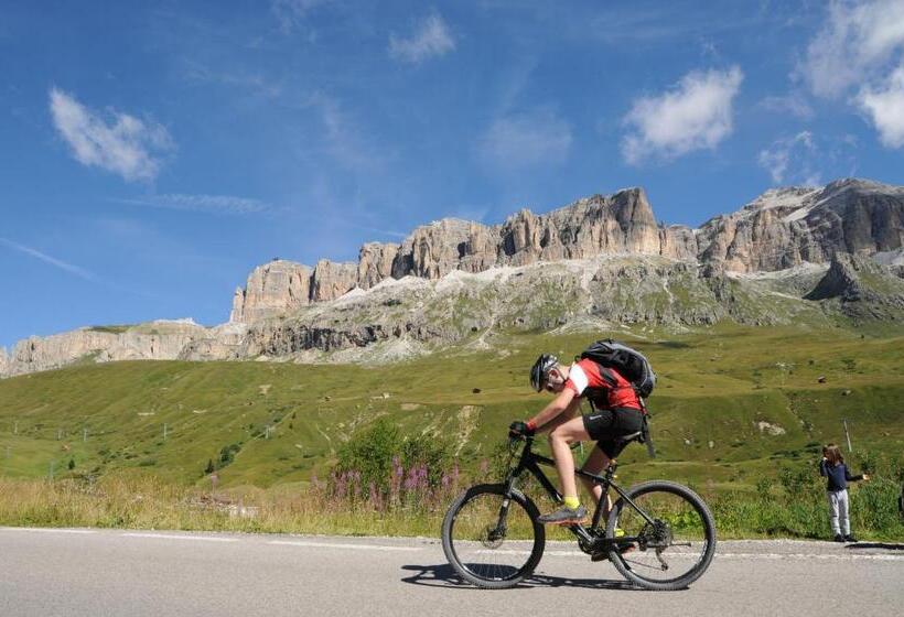 Dolomites Base Camp Hotel Olympia