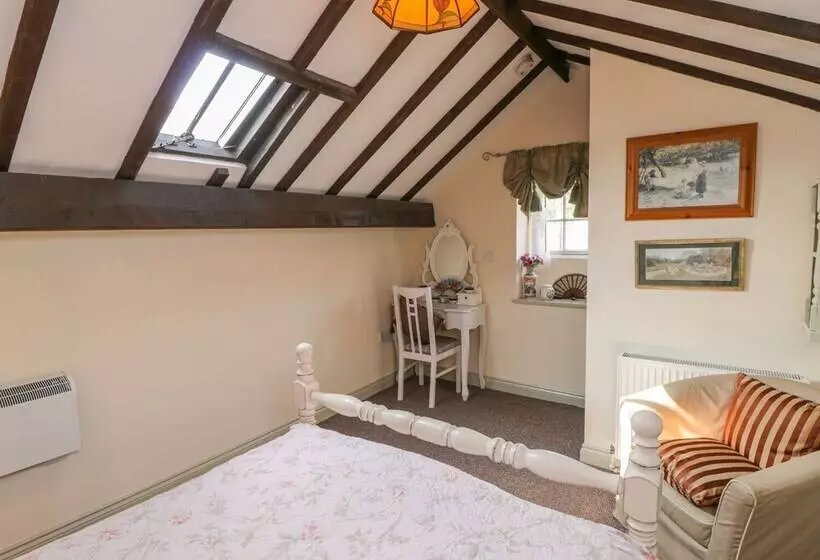 Old Stables Cottage