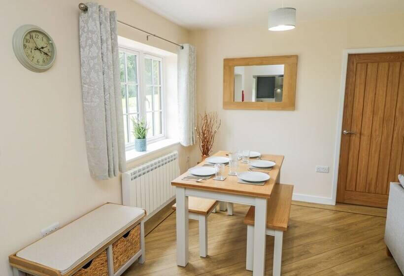 Ryedale Country Lodges Willow Lodge