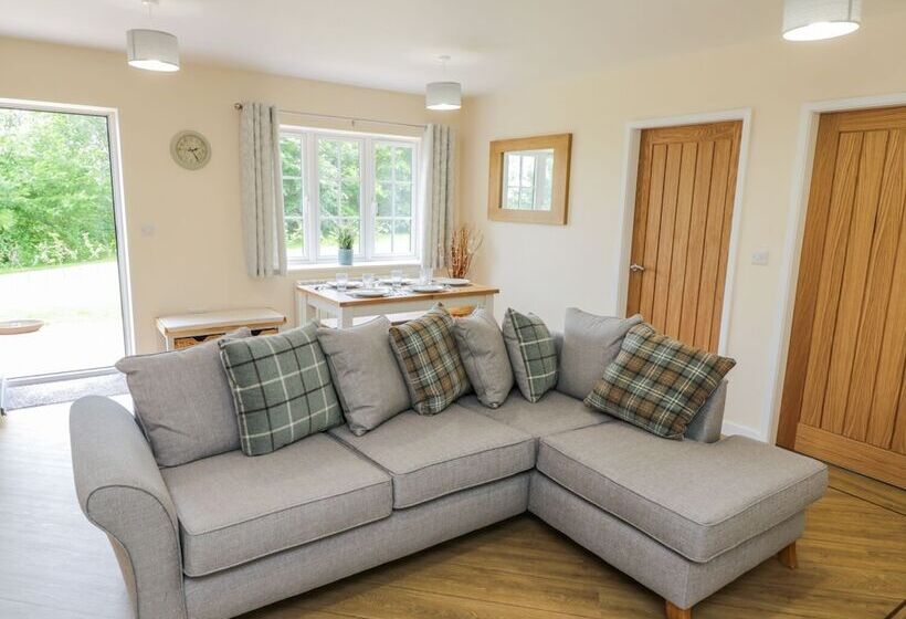 Ryedale Country Lodges Willow Lodge