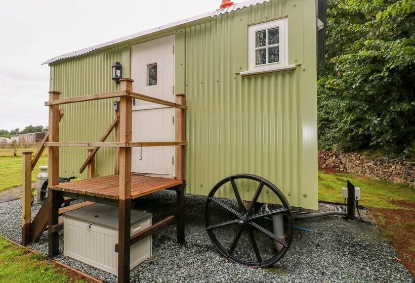 Shepherds Hut   The Crook