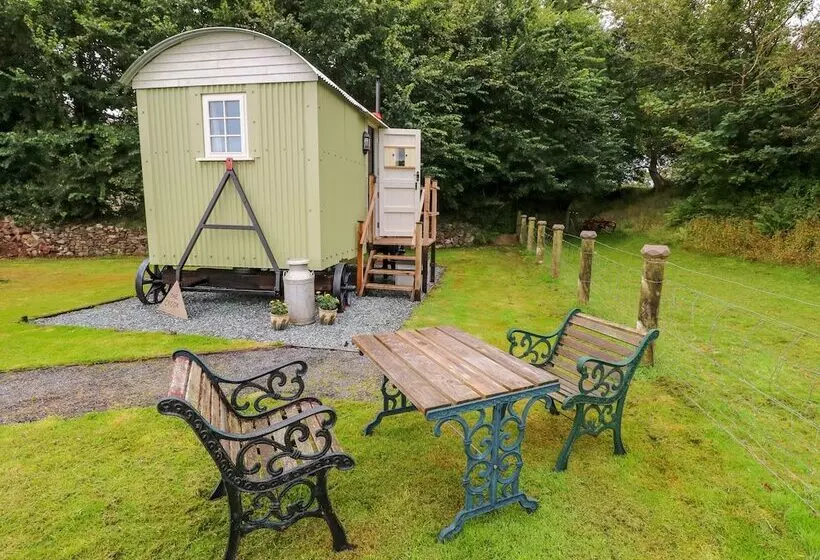 Shepherds Hut   The Crook