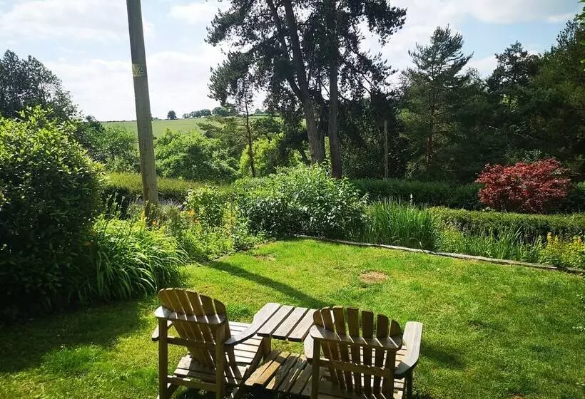 Spring Cottage