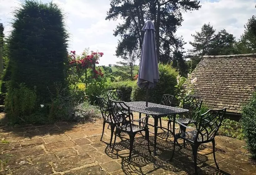 Spring Cottage