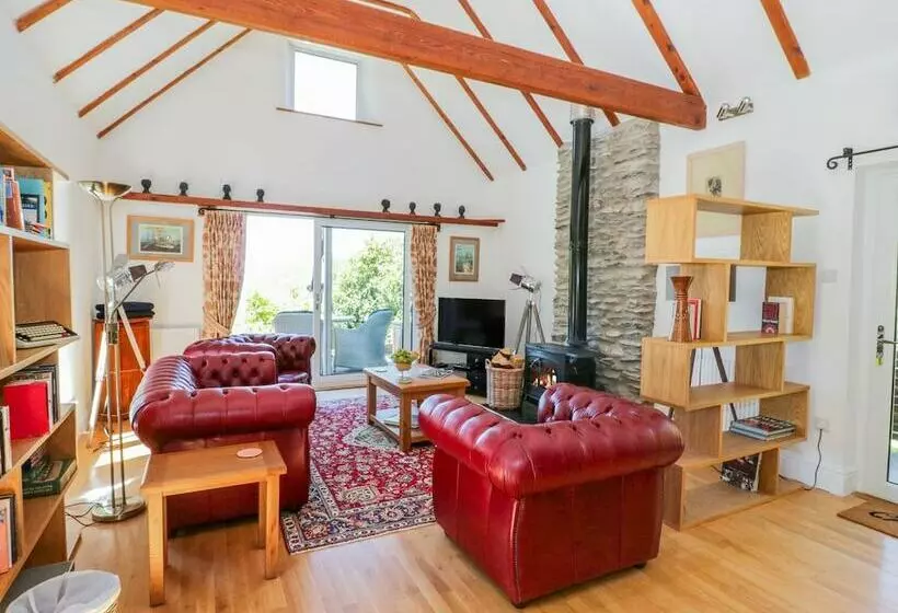 The Barn At Waen Y Ffynnon