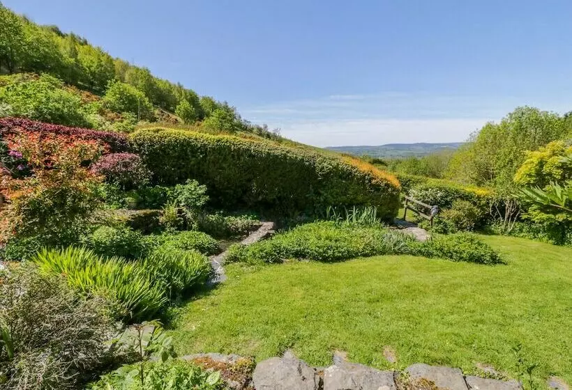 The Barn At Waen Y Ffynnon