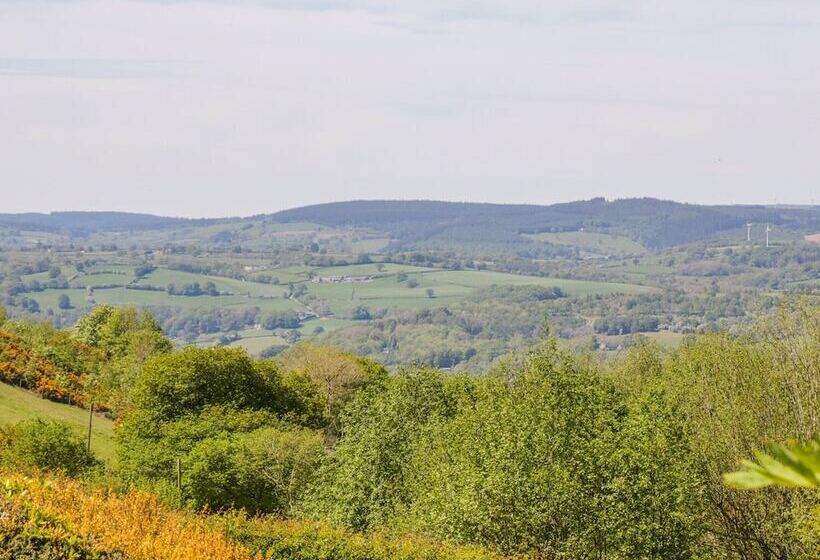 The Barn At Waen Y Ffynnon