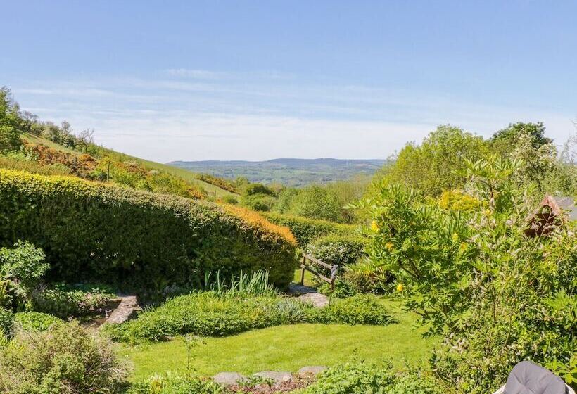 The Barn At Waen Y Ffynnon