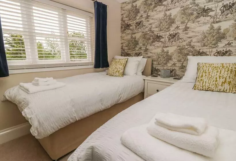 Warren House Cottage