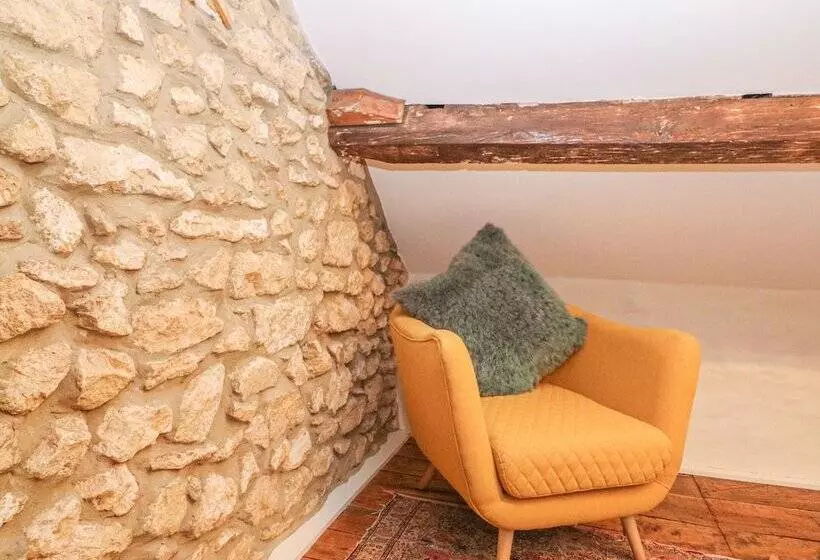 Weavers Cottage
