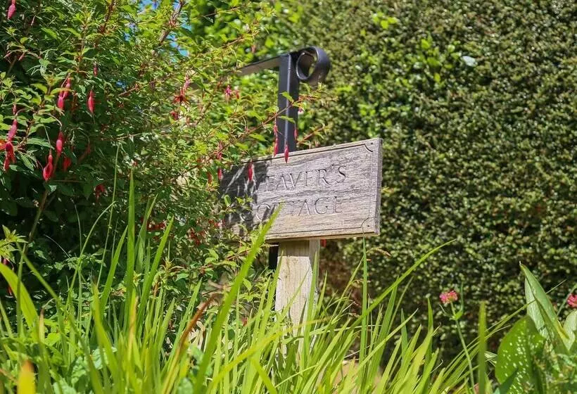 Weavers Cottage