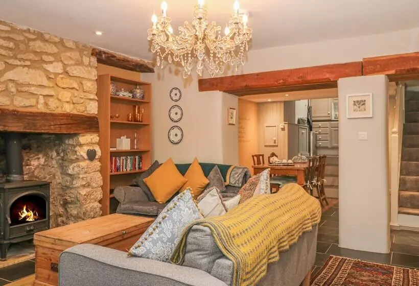 Weavers Cottage