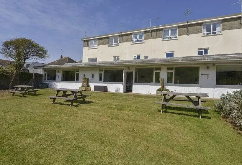 2 Brook Cottages