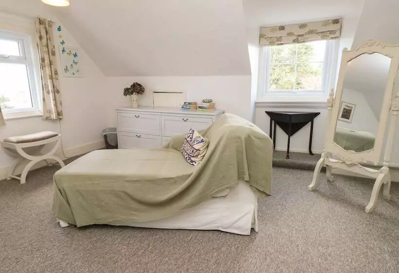 Baytree Cottage