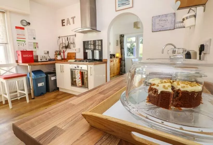 Baytree Cottage