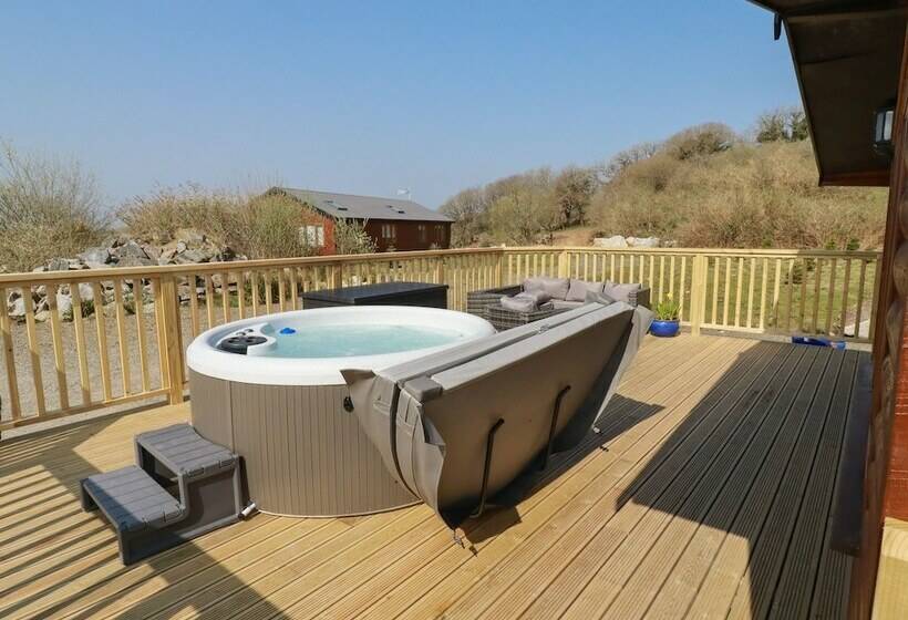 Costentyn, Tor Down Quarry