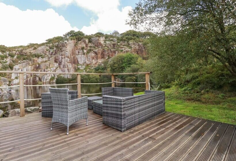 Costentyn, Tor Down Quarry