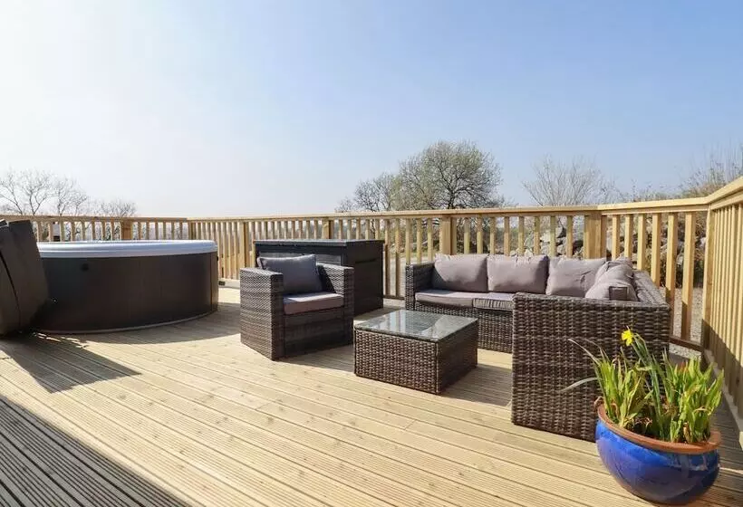 Costentyn, Tor Down Quarry