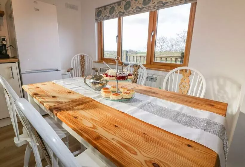 Costentyn, Tor Down Quarry