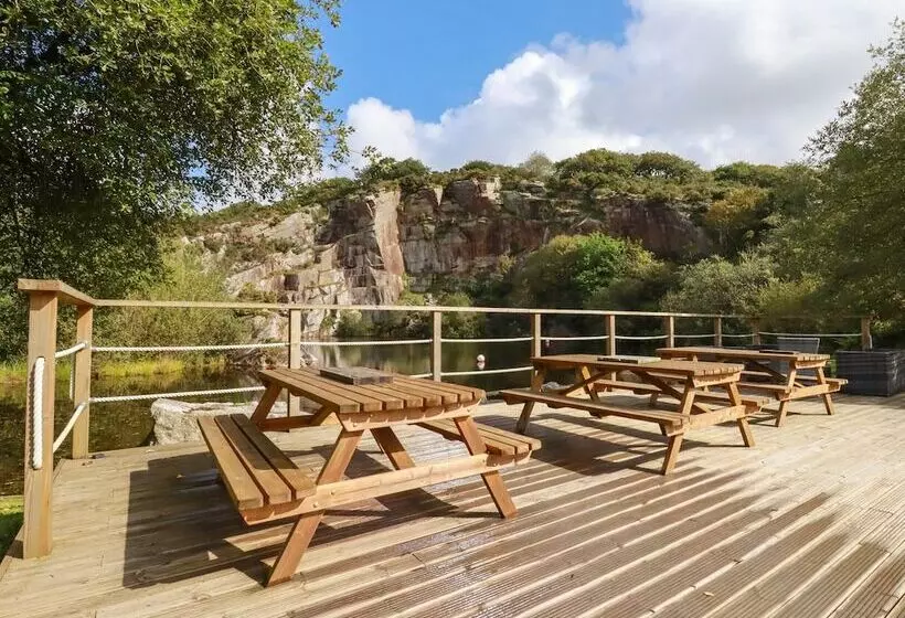 Costentyn, Tor Down Quarry