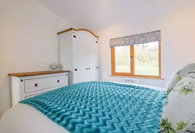 Costentyn, Tor Down Quarry