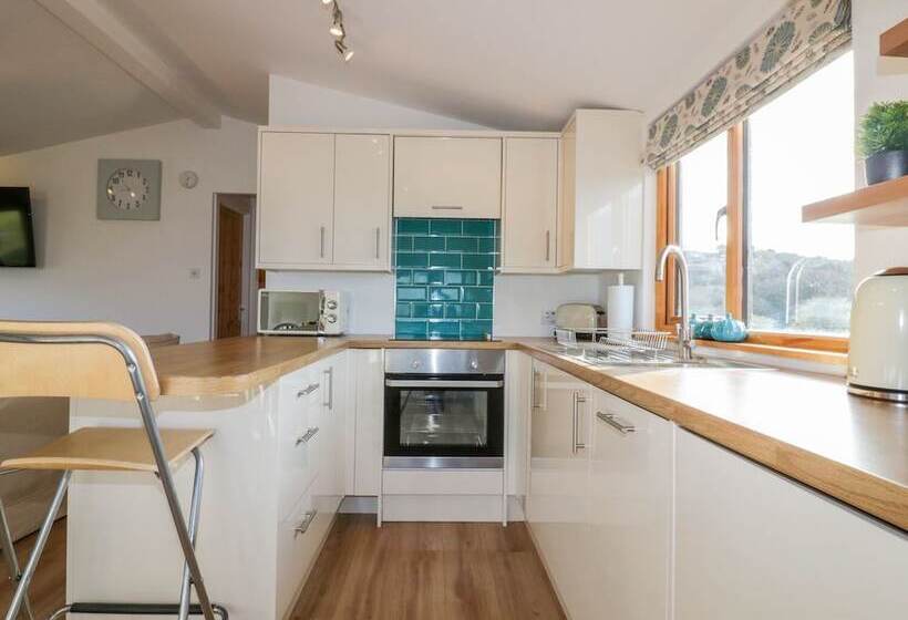 Costentyn, Tor Down Quarry