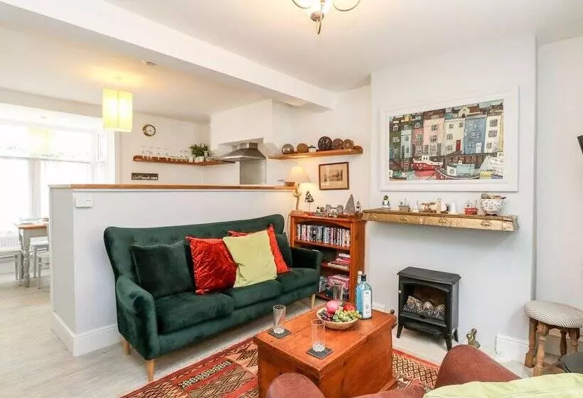 Harbour Catch Cottage