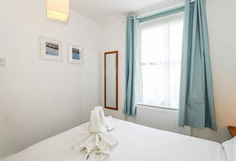 Harbour Catch Cottage