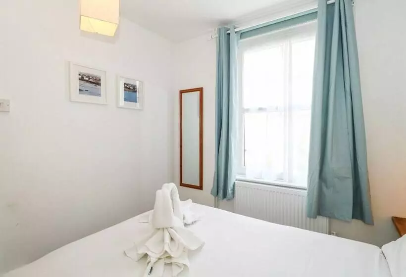 Harbour Catch Cottage