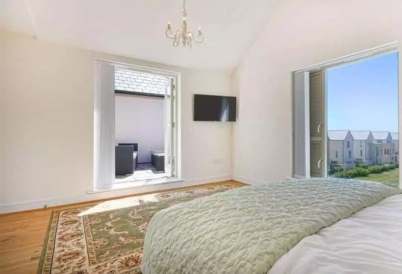 Jurassic Coast House