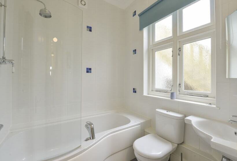 The Old Signal House