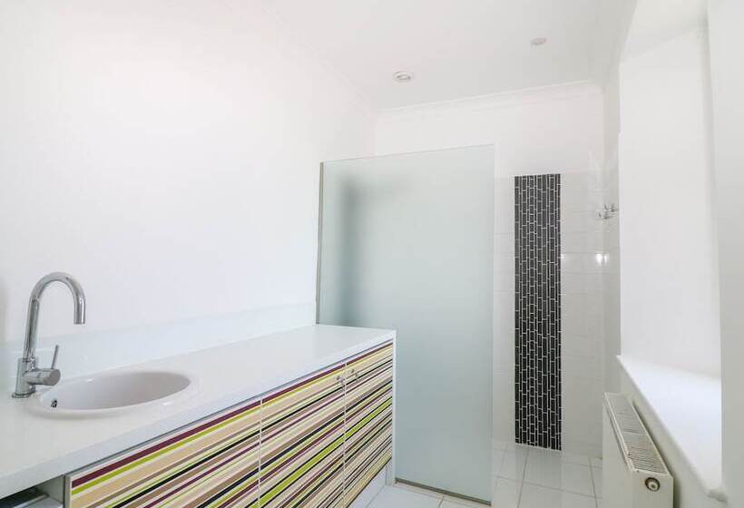 The Old Signal House