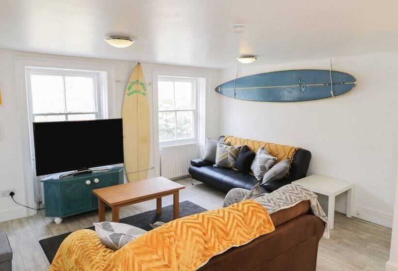 The Surfers Bolt Hole