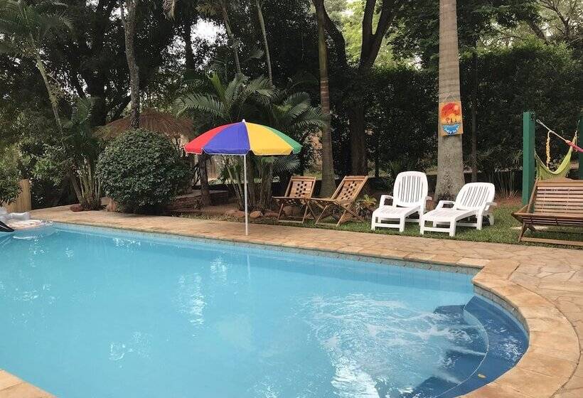 هاستل Posada Los Lapachos