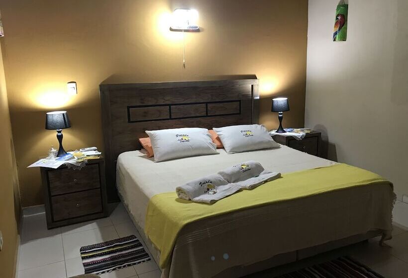 هاستل Posada Los Lapachos