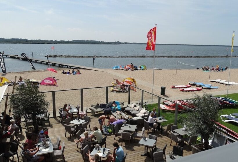 Beach Lodges Oostvoorne